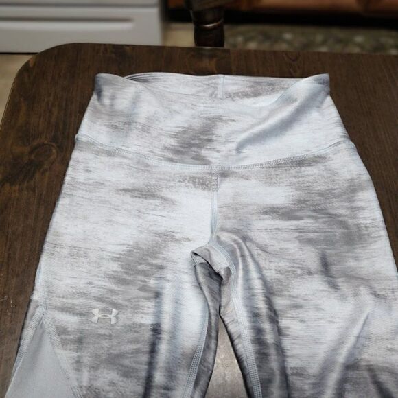 Under Armour Light Blue Compression Leggings Size Women's Small - Picture 3 of 3